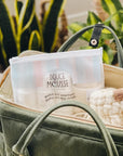 Trousse bébé en voyage